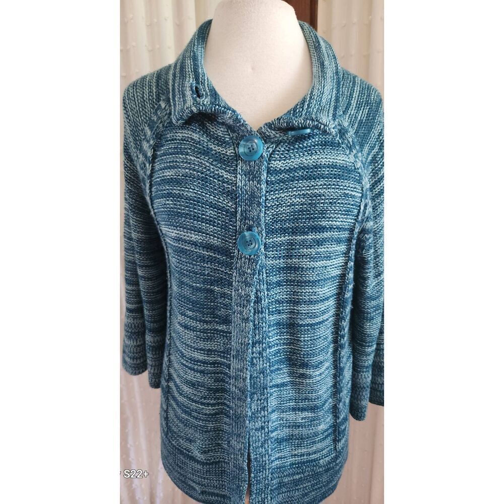 C49 Gloria Vanderbilt Casuals green knit 3 button sweater cardigan